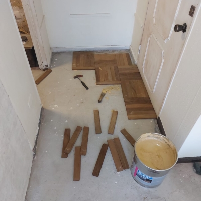 INSTALACIÓN DE PISOS DE MADERA